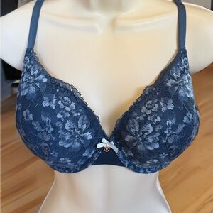 Victoria's Secret Body by Victoria Lace Push-up Perfect Shape Bra 34DDD